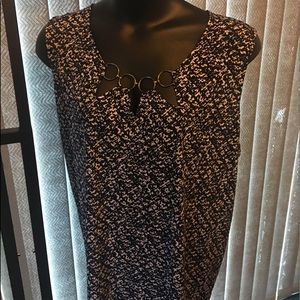 Sleeveless top , navy blue and white, cool & cute!